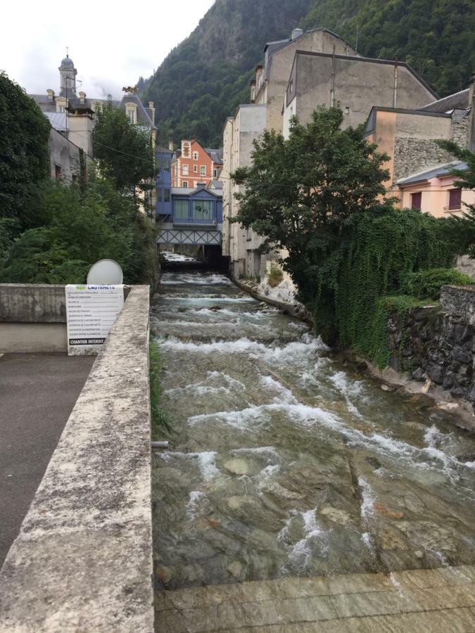 Appartement Prive Dans Residence Balneo Aladin Cauterets Luaran gambar